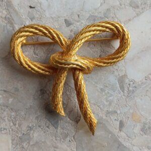 Authentic Vintage Christian Dior Rope Bow Ties Matte Gold Tone Pin Brooch